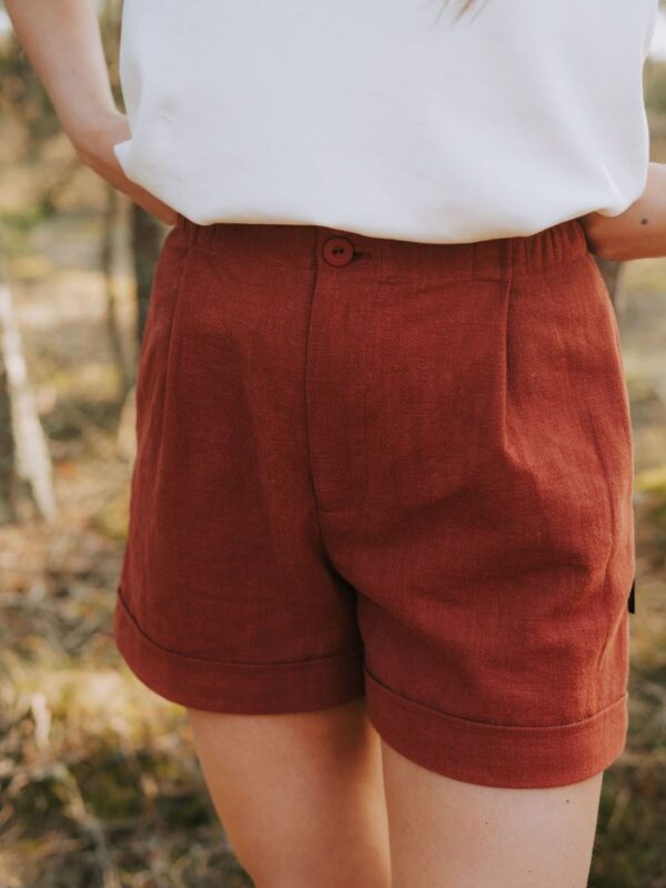 Linen shorts