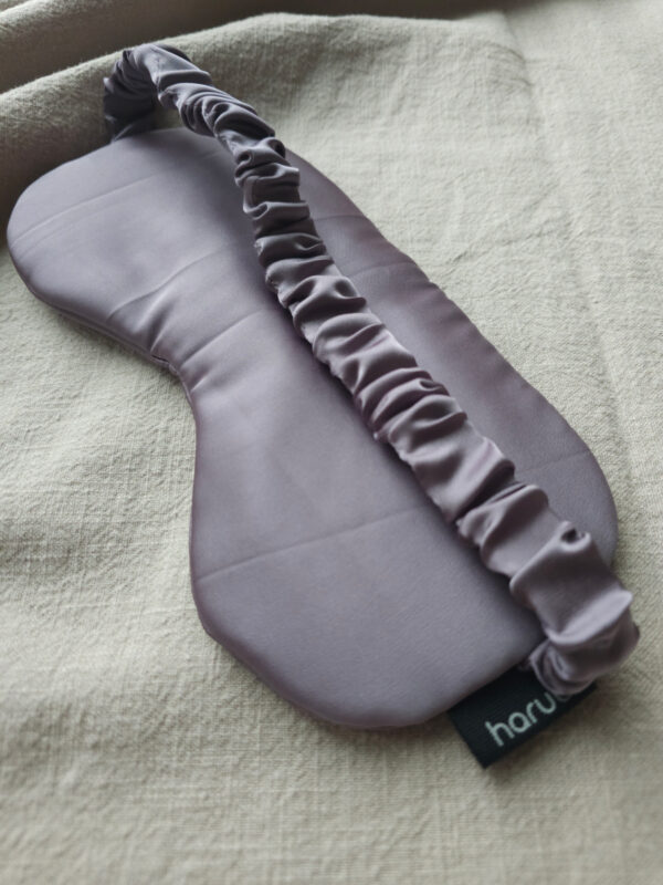 Silk sleep mask