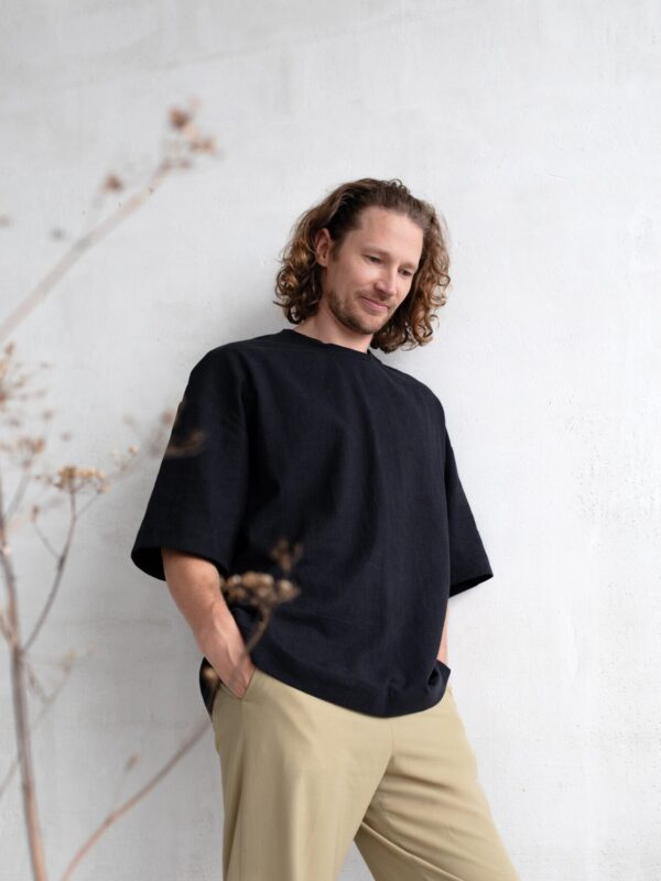 men’s shirt, men’s T-shirt, comfortable shirt, summer shirt for men, Haruu, linen clothing, comfortable clothing, travel clothing, Estonian design